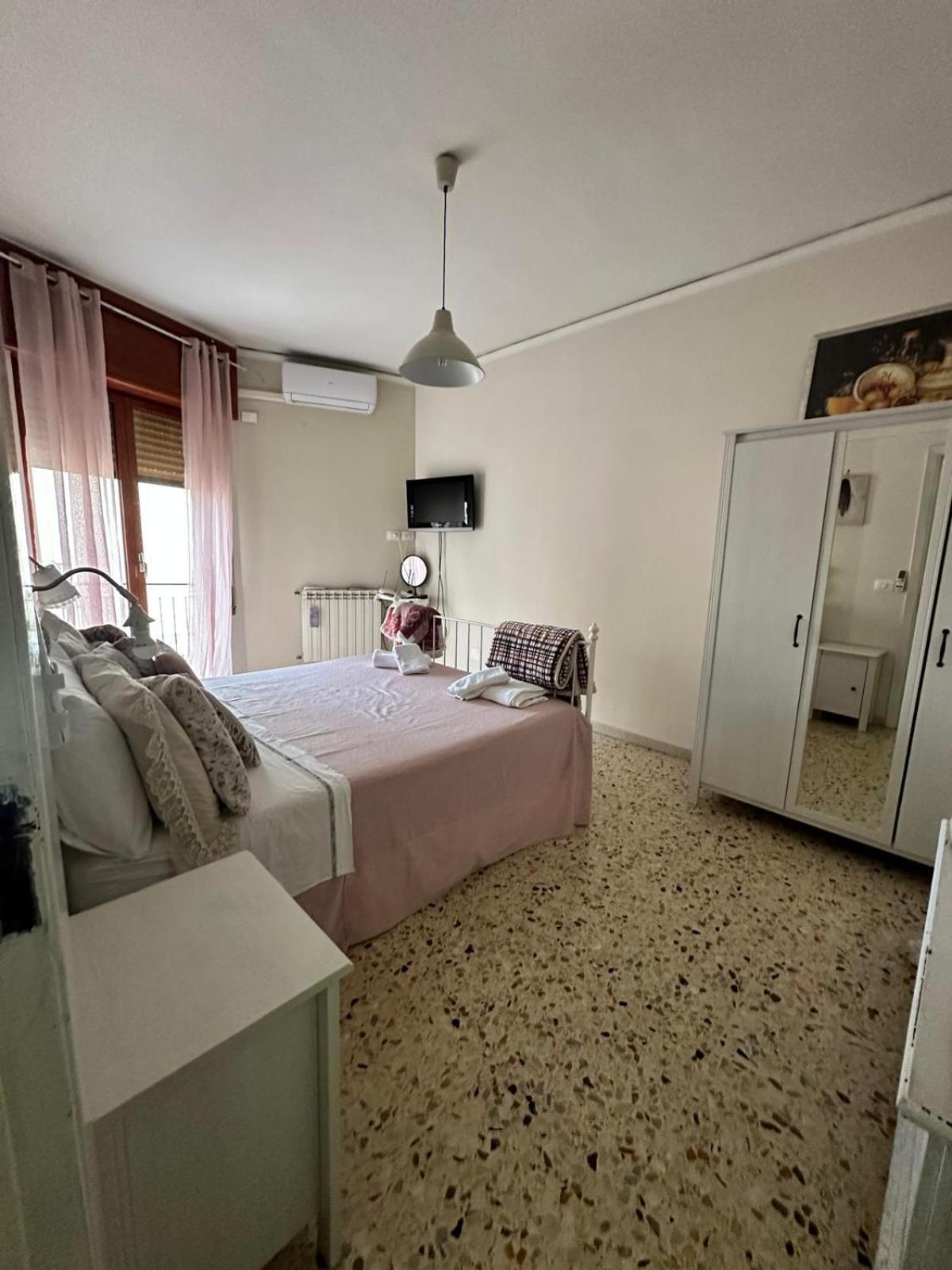 Apartamento Il Centro Di Napoli Exterior foto